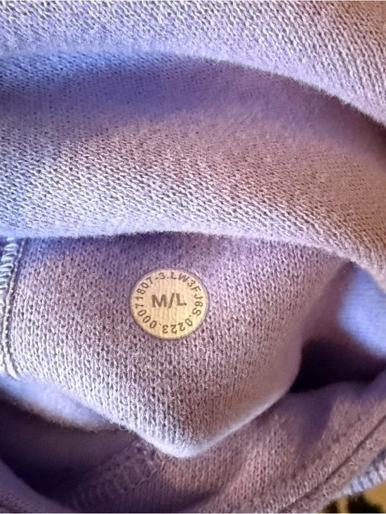 NWOT Lululemon Lilac Smoke Funnel Neck Scuba - Picture 6 of 7